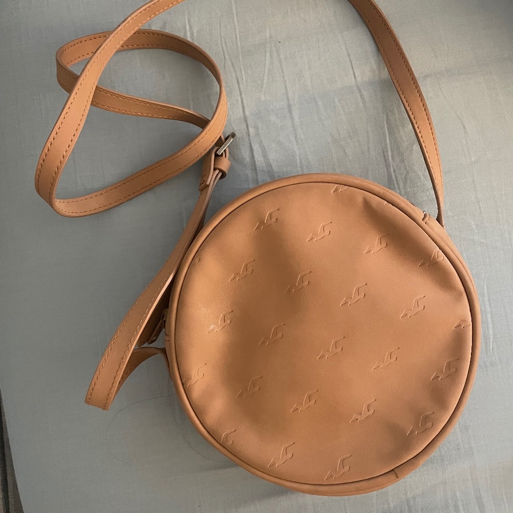 Leather crossbody bag